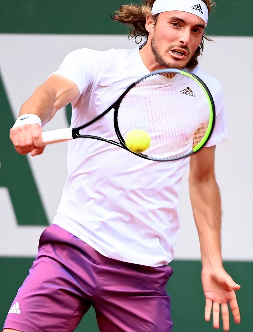 年终总决赛险胜蒙特卡洛大师赛,西西帕斯惊艳四座 年终总决赛险胜蒙特卡洛大师赛,西西帕斯惊艳四座